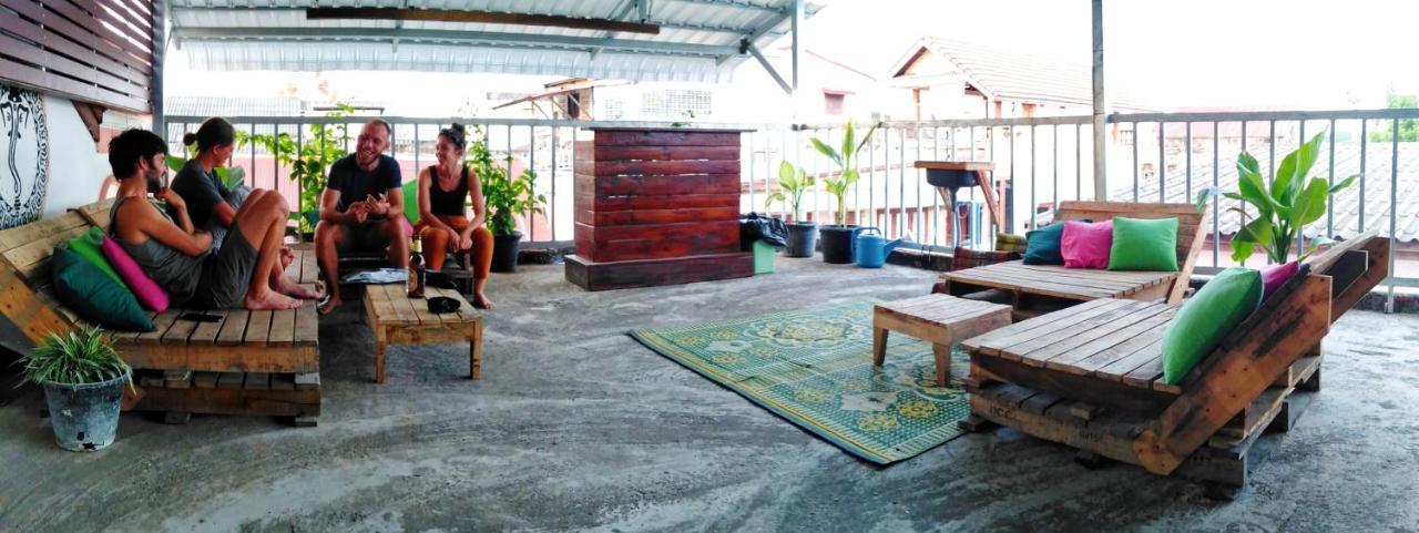 Hostel La Casa - Thakhek Exterior foto