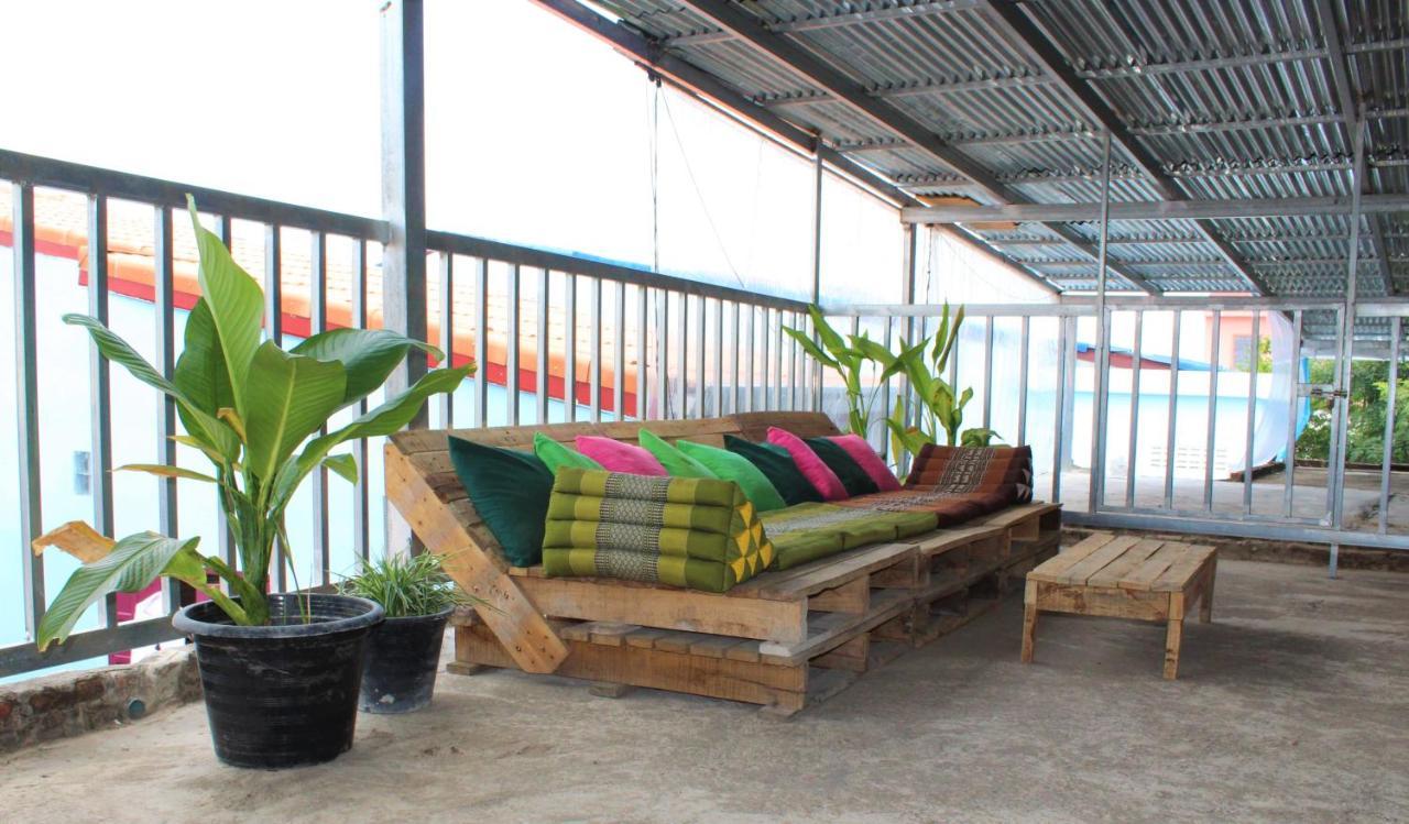 Hostel La Casa - Thakhek Exterior foto